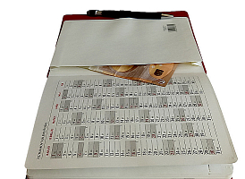 Týždenný diár A5 SMART red 2027 7